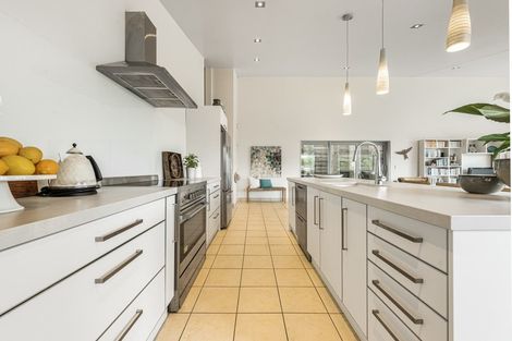 Photo of property in 39b Miro Road, Palm Beach, Waiheke Island, 1081