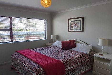 Photo of property in 162a Vivian Street, New Plymouth, 4310