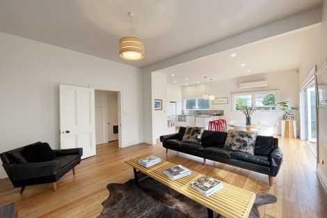 Photo of property in 913 Colombo Street, Christchurch Central, Christchurch, 8013