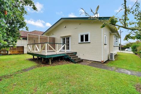Photo of property in 30 Linwood Avenue, Mount Albert, Auckland, 1025