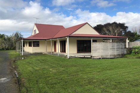 Photo of property in 100 Matakana Valley Road, Matakana, Warkworth, 0985