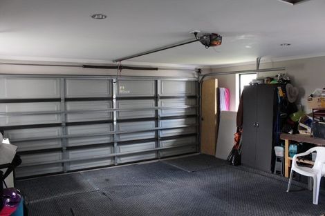 Photo of property in 102 Barrington Drive, Huntington, Hamilton, 3210