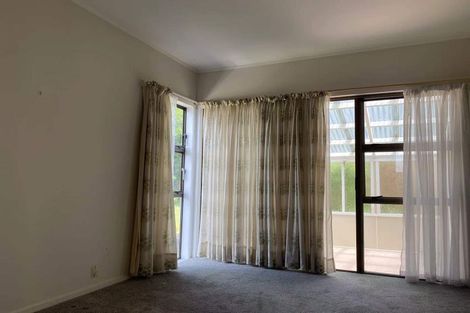 Photo of property in 9 Rickards Place, New Lynn, Auckland, 0600