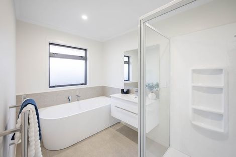 Photo of property in 6 Pukaki Place, Baverstock, 3200