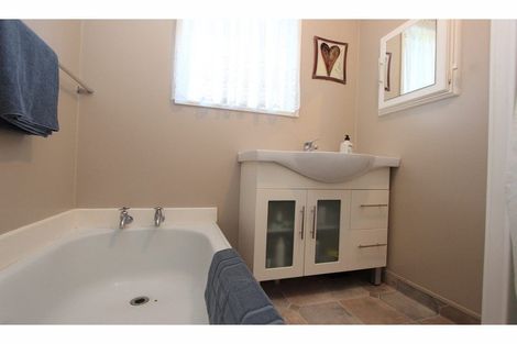 Photo of property in 21 Shirtliff Street, Riversdale, Blenheim, 7201