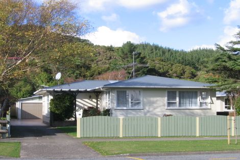 Photo of property in 38 Meremere Street, Wainuiomata, Lower Hutt, 5014