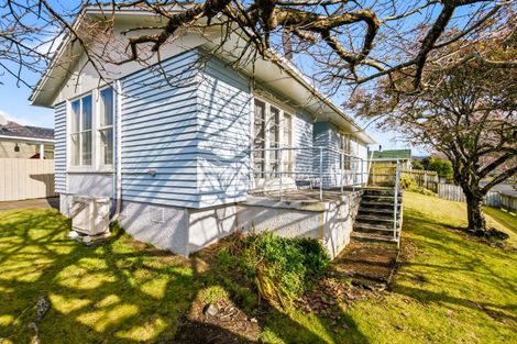Photo of property in 224 Te Rangitautahanga Road, Turangi, 3334