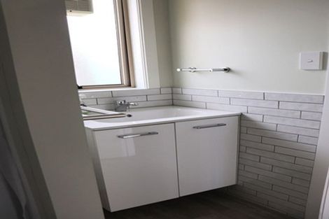 Photo of property in 5/1 Glen Road, Browns Bay, Auckland, 0630