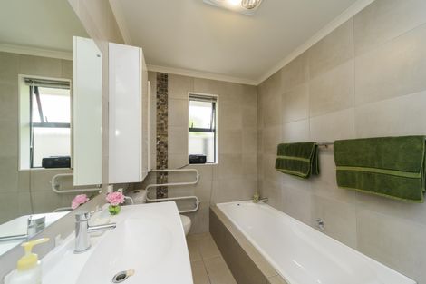 Photo of property in 53a Limbrick Street, Terrace End, Palmerston North, 4410