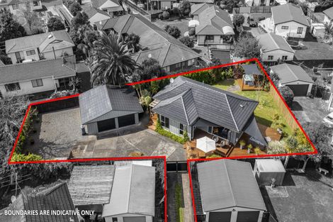 Photo of property in 14 Pinehurst Place, Wattle Downs, Auckland, 2103