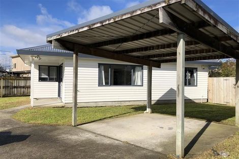 Photo of property in 6 Tennessee Avenue, Mangere East, Auckland, 2024