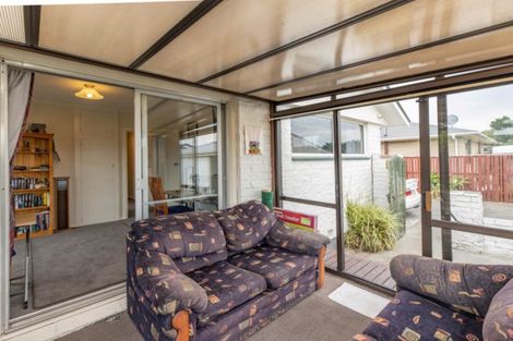 Photo of property in 14 Ramore Place, Redwood, Christchurch, 8051
