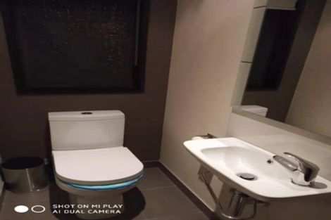 Photo of property in 1/70 Highland Park Drive, Highland Park, Auckland, 2010