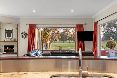 Photo of property in 164b Oceanbeach Road, Mount Maunganui, 3116