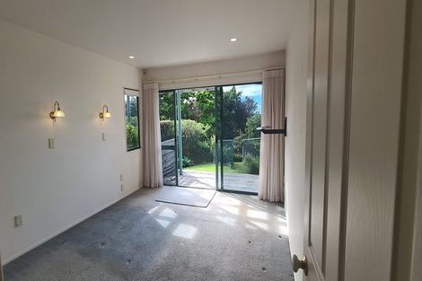 Photo of property in 4 Savoy Road, Orewa, 0931