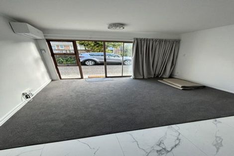 Photo of property in 5/767 Beach Road, Browns Bay, Auckland, 0630