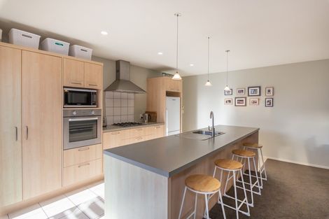 Photo of property in 12 Goldie Place, Rolleston, 7614