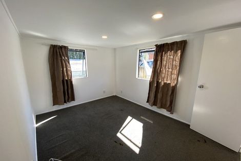 Photo of property in 31 Innismara Avenue, Wattle Downs, Auckland, 2103