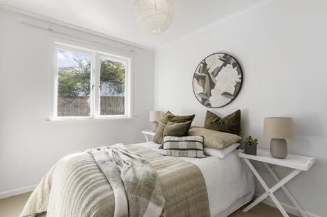 Photo of property in 19 Park Road, Glenfield, Auckland, 0629