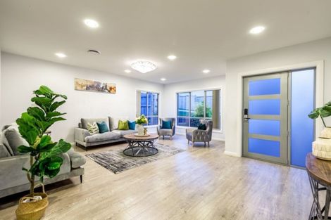 Photo of property in 20 Bridget Court, Red Beach, 0932