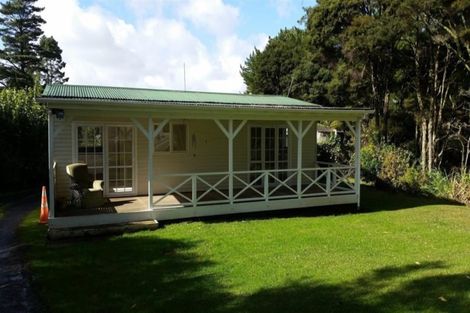 Photo of property in 35-37 Sunnyvale Road, Massey, Auckland, 0614