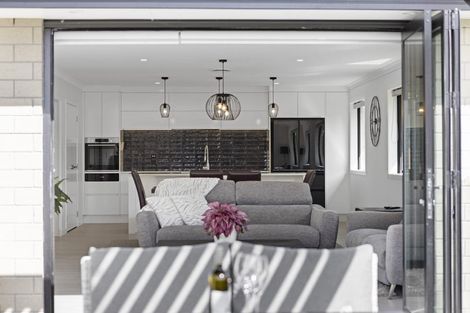 Photo of property in 26 William Paul Street, Cambridge, 3434