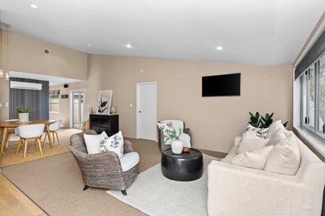 Photo of property in 2 Edwards Street, Frimley, Hastings, 4120