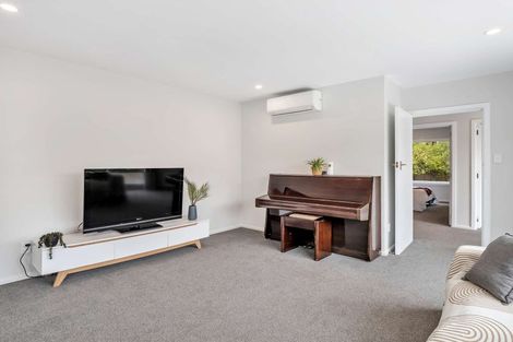 Photo of property in 23 Woodbury Street, Avonhead, Christchurch, 8042