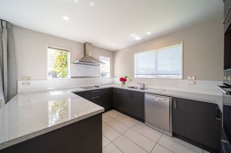 Photo of property in 77 Wychbury Street, Spreydon, Christchurch, 8024