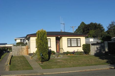 Photo of property in 77 Greta Street, South Hill, Oamaru, 9400