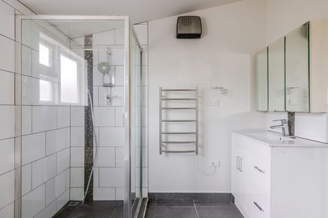 Photo of property in 6 Charles Cross Street, Longburn, Palmerston North, 4412