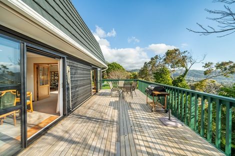 Photo of property in 4 Raynham Way, Silverstream, Upper Hutt, 5019