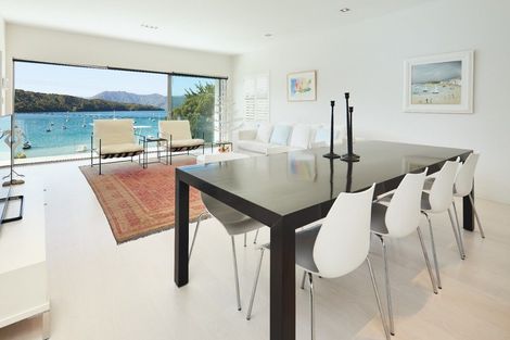 Photo of property in 358 Waikawa Road, Waikawa, Picton, 7220