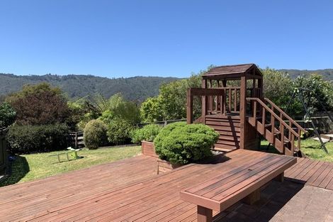 Photo of property in 21 Fenchurch Grove, Stokes Valley, Lower Hutt, 5019