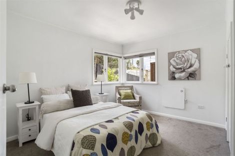 Photo of property in 1/40 Carlisle Road, Browns Bay, Auckland, 0630