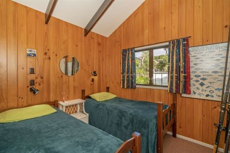 Photo of property in 15 Gray Avenue, Kuaotunu West, Whitianga, 3592