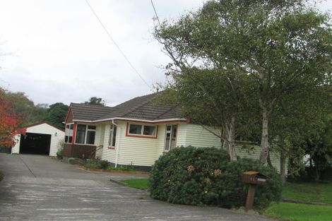 Photo of property in 31 Collins Avenue, Tawa, Wellington, 5028