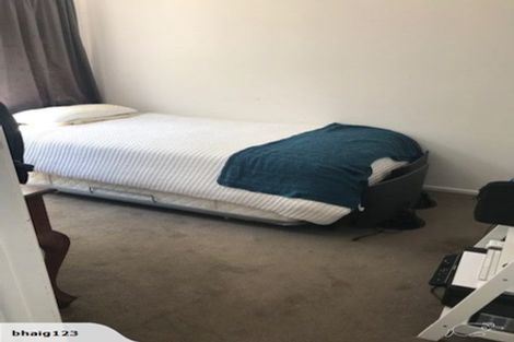 Photo of property in 23 Lanigan Street, Birkdale, Auckland, 0626