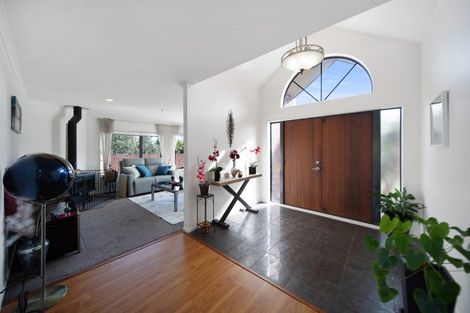 Photo of property in 11 Tanah Merah Drive, Papakura, 2110