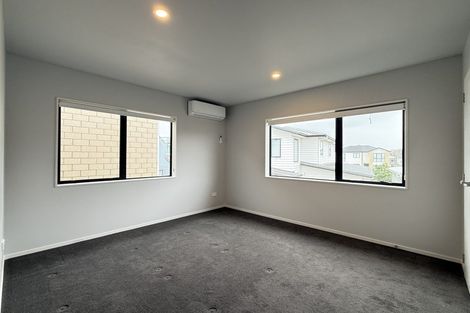 Photo of property in 6 Kearns Drive, Hobsonville, Auckland, 0616