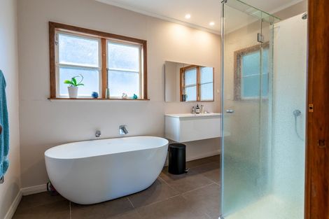 Photo of property in 8 Barrister Avenue, Mount Roskill, Auckland, 1042