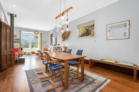 Photo of property in 125 Wadestown Road, Wadestown, Wellington, 6012