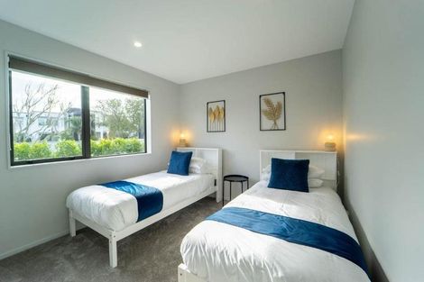 Photo of property in 78 Fisher Parade, Sunnyhills, Auckland, 2010