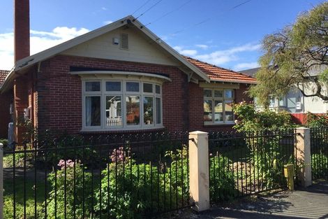 Photo of property in 27 Albert Street, Saint Clair, Dunedin, 9012