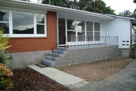 Photo of property in 4/8 Tawera Road, Greenlane, Auckland, 1051