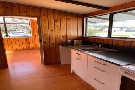 Photo of property in 308b Te Moana Road, Waikanae, 5036