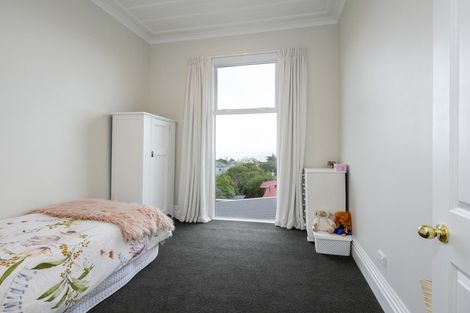 Photo of property in 114 Highgate, Roslyn, Dunedin, 9010