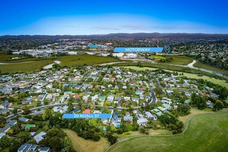 Photo of property in 20 Noall Street, Te Atatu Peninsula, Auckland, 0610