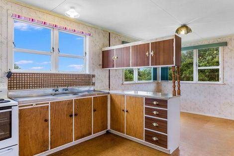 Photo of property in 8 Marne Grove, Waitangirua, Porirua, 5024