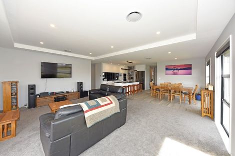 Photo of property in 33 Palmer Avenue, Rolleston, 7615